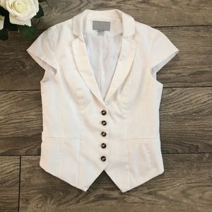 H&M tailored white short sleeve blazer size 6